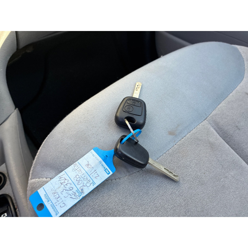 CITROEN C3 1 PHASE 1 1.4i - 8V Photo n°13