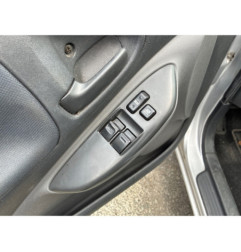 Neiman TOYOTA YARIS 1