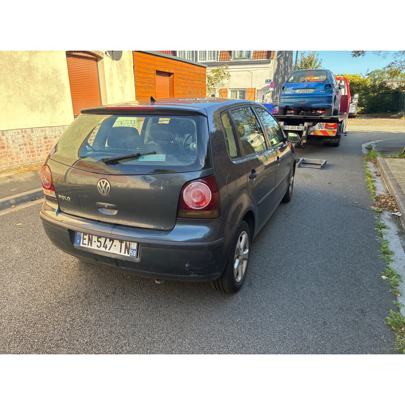 VOLKSWAGEN POLO 4 PHASE 2 1.2i - 6V Photo n°4