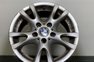 Jante BMW SERIE 1 E87 Photo n°1