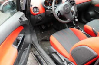 Colonne de direction OPEL CORSA D