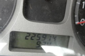 Charniere de capot NISSAN NOTE 1