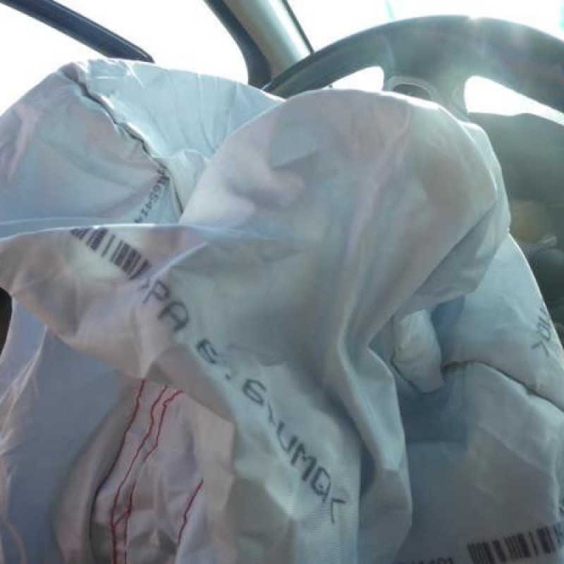 Compresseur clim FORD FIESTA 6 Photo n°14
