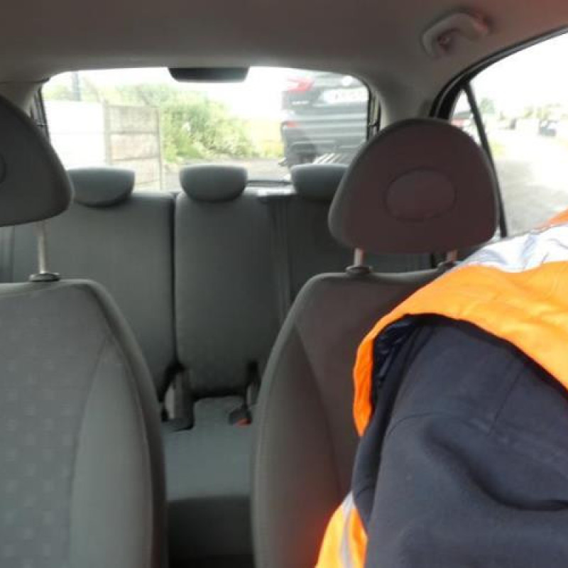 Compresseur clim NISSAN MICRA 3 Photo n°11
