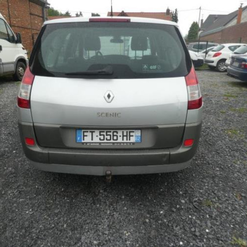 Pretensionneur de ceinture avant droit RENAULT GRAND SCENIC 2 Photo n°6