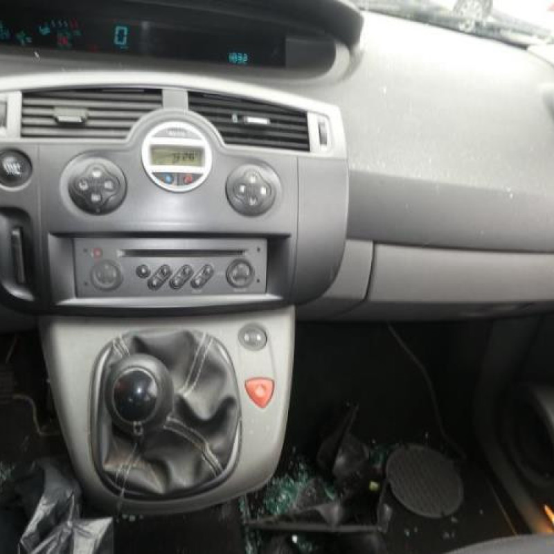 Pretensionneur de ceinture avant droit RENAULT GRAND SCENIC 2 Photo n°10