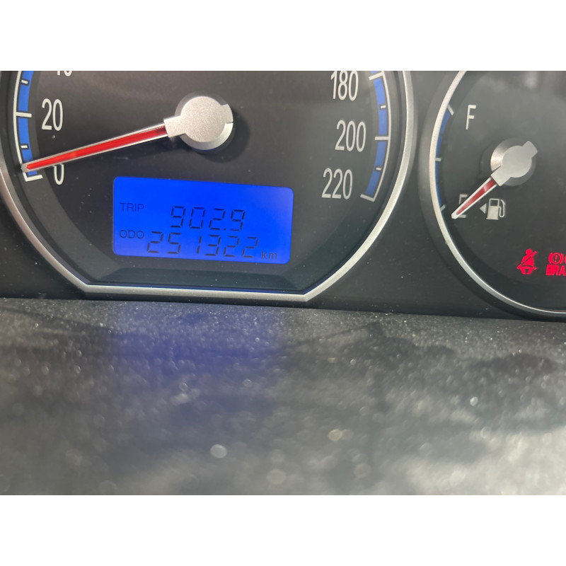 HYUNDAI SANTA FE 2 PHASE 1 2.2 CRDI - 16V TURBO Photo n°2