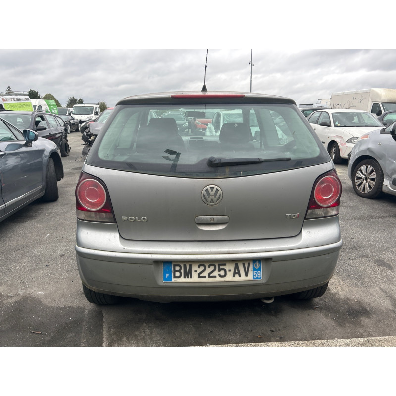 VOLKSWAGEN POLO 4 PHASE 2 1.4 TDI - 6V TURBO Photo n°13