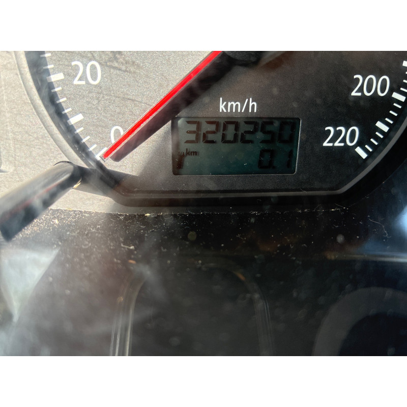 VOLKSWAGEN POLO 4 PHASE 2 1.4 TDI - 6V TURBO Photo n°18