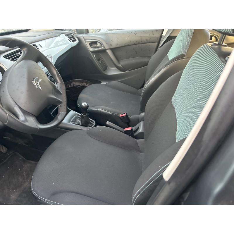 CITROEN C3 2 PHASE 2 1.0 VTI - 12V Photo n°7