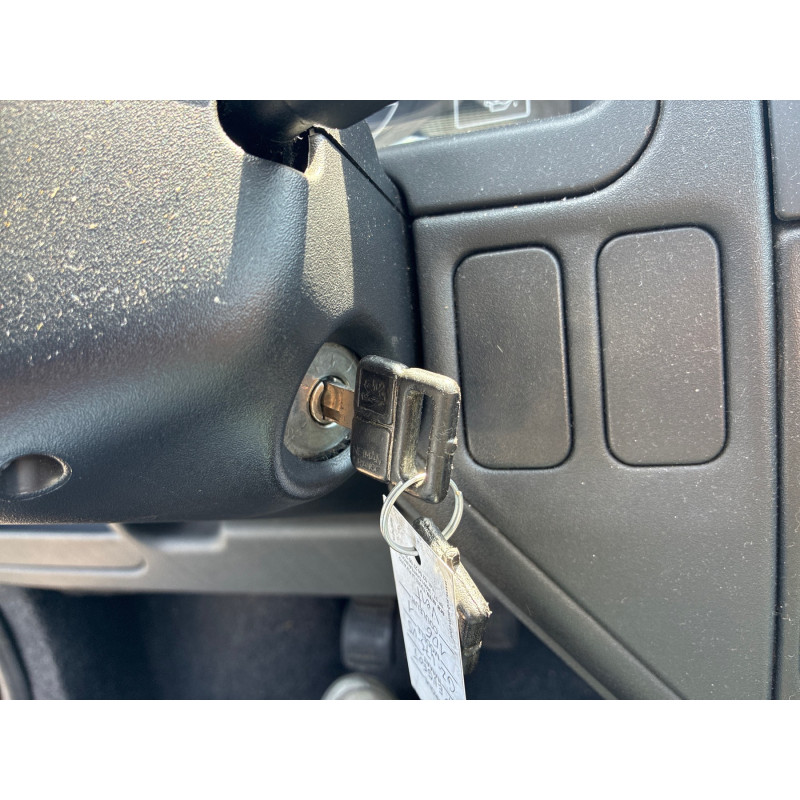 PEUGEOT 106 PHASE 1 1.0i - 8V Photo n°4