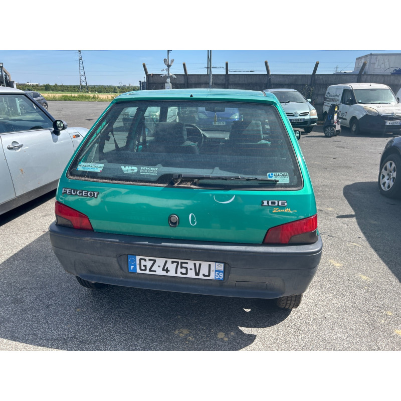 PEUGEOT 106 PHASE 1 1.0i - 8V Photo n°14