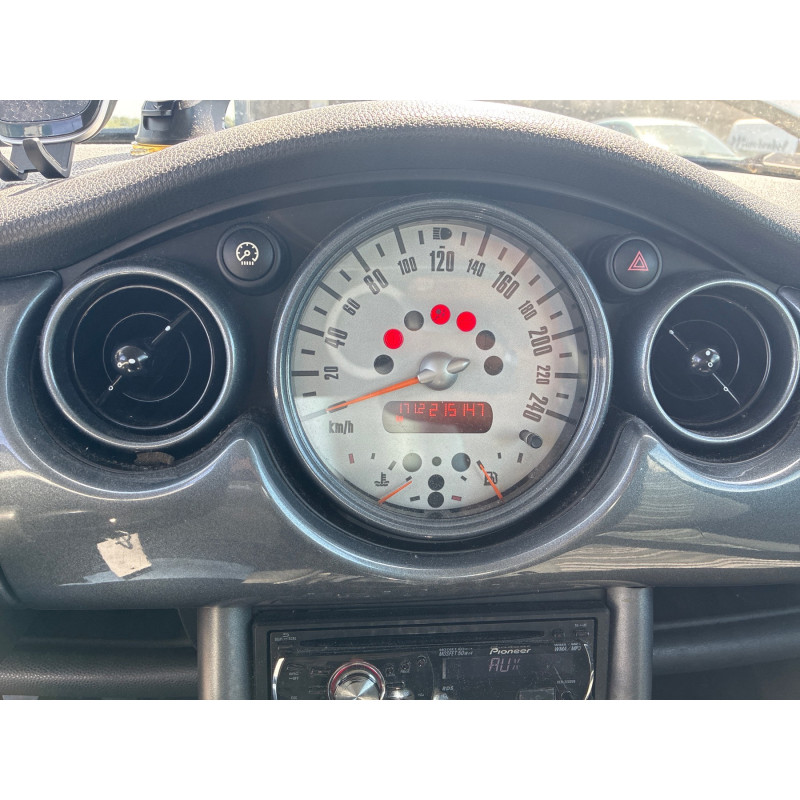 MINI MINI 1 R50/R53 PHASE 1 1.6i - 16V ONE Photo n°2