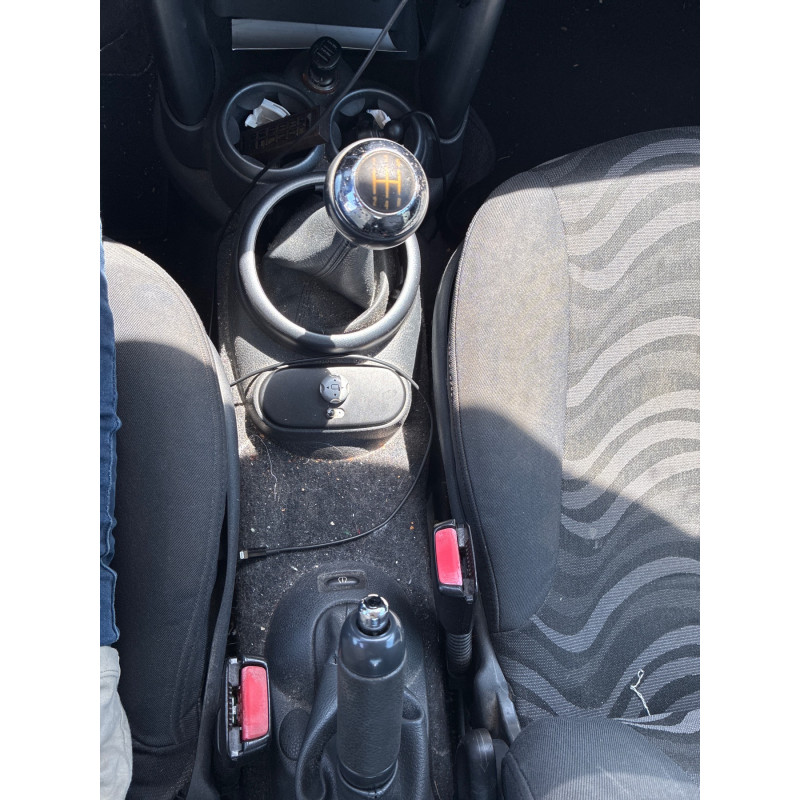 MINI MINI 1 R50/R53 PHASE 1 1.6i - 16V ONE Photo n°3