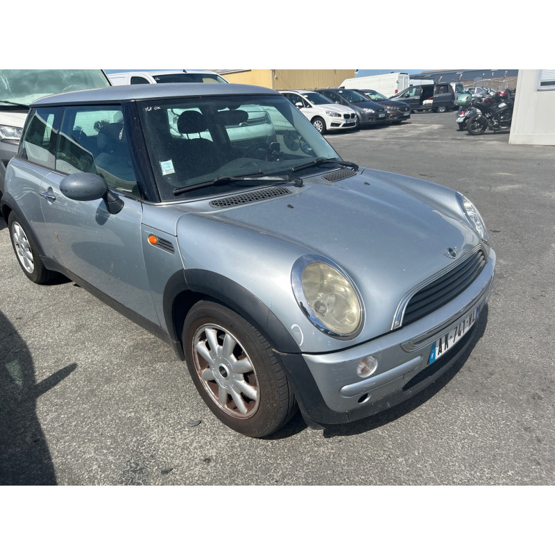 MINI MINI 1 R50/R53 PHASE 1 1.6i - 16V ONE Photo n°15