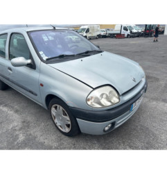 RENAULT CLIO 2 PHASE 1 1.2i - 8V Photo n°1
