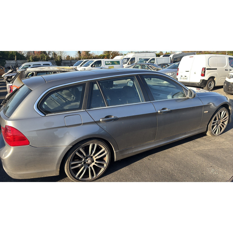 BMW SERIE 3 E91 TOURING PHASE 2 BREAK 325d 3.0D - 24V L6 TURBO Photo n°7