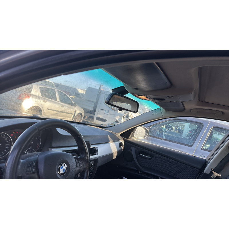 BMW SERIE 3 E91 TOURING PHASE 2 BREAK 325d 3.0D - 24V L6 TURBO Photo n°13