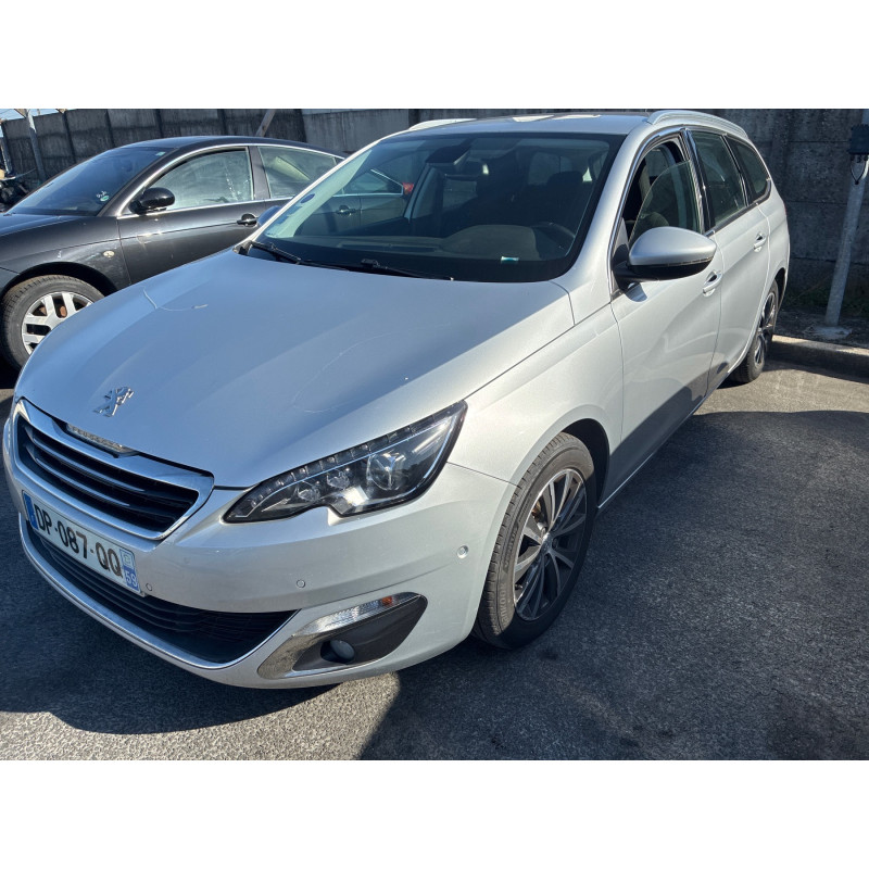 PEUGEOT 308 2 SW PHASE 1 BREAK 1.2 PURETECH - 12V TURBO Photo n°3