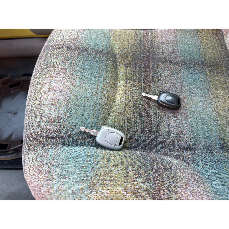 RENAULT TWINGO 1 PHASE 2 1.2i - 8V Photo n°5