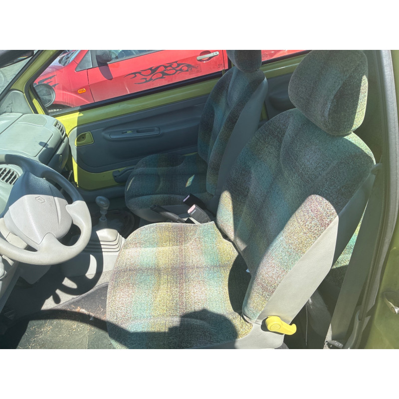 RENAULT TWINGO 1 PHASE 2 1.2i - 8V Photo n°15