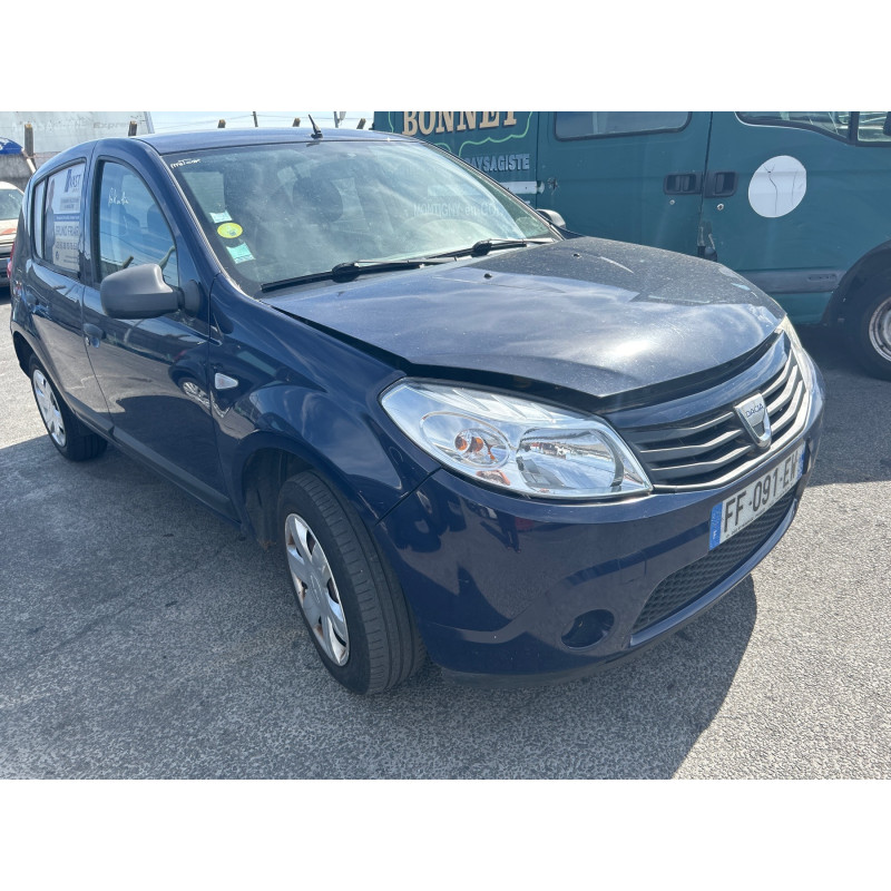 DACIA SANDERO 1 1.2i - 16V Photo n°11