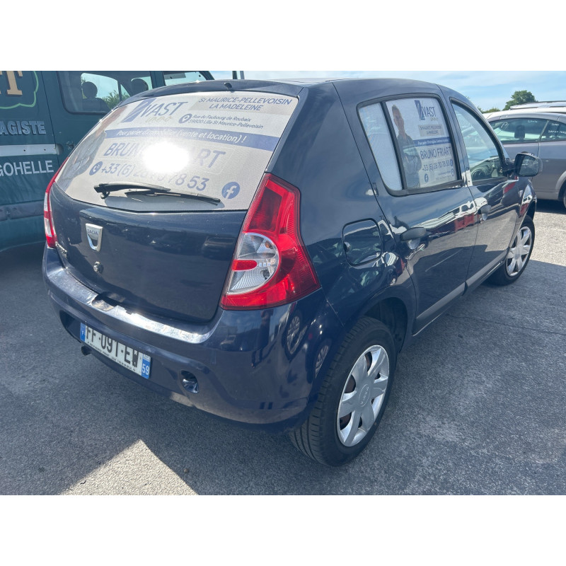 DACIA SANDERO 1 1.2i - 16V Photo n°14