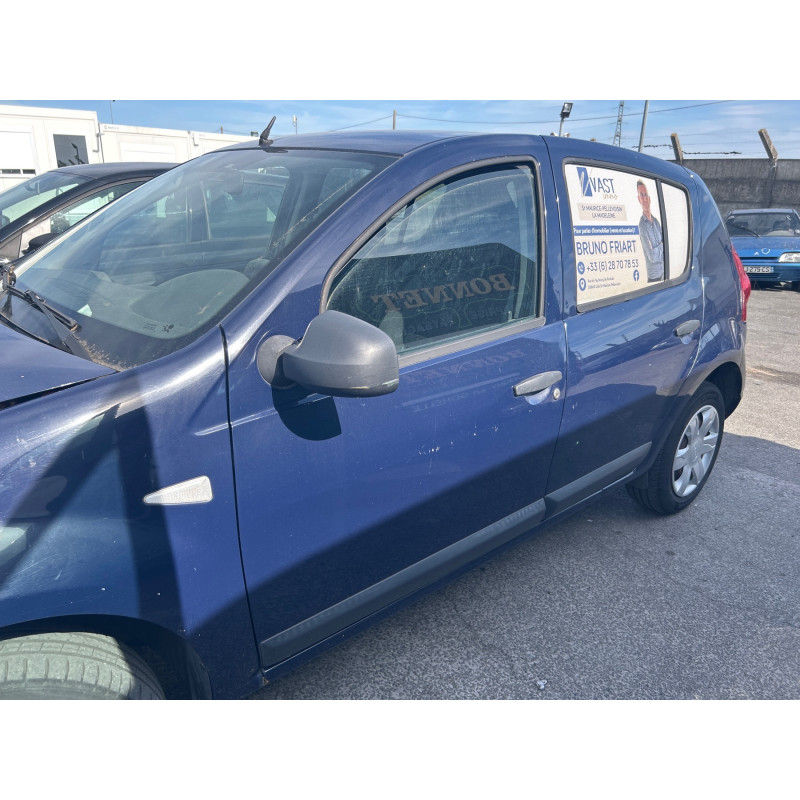 DACIA SANDERO 1 1.2i - 16V Photo n°16