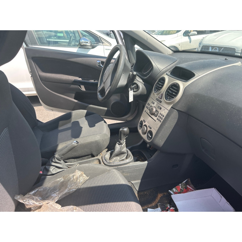 OPEL CORSA D PHASE 1 1.3 CDTI - 16V TURBO Photo n°6