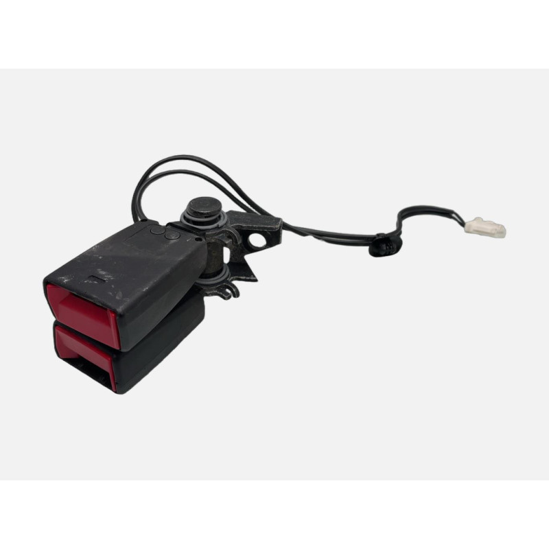 Attache ceinture arriere droit PEUGEOT 308 2 Photo n°1
