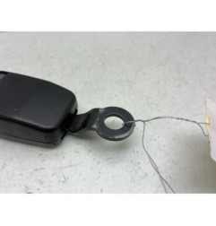 Attache ceinture arriere droit RENAULT TWINGO 1