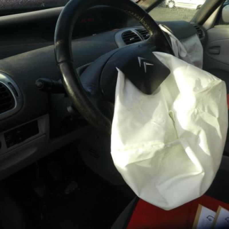 Compresseur clim CITROEN XSARA PICASSO Photo n°12
