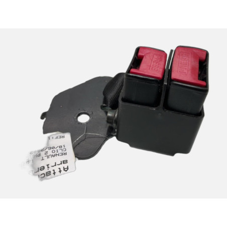 Attache ceinture arriere droit RENAULT CLIO 2