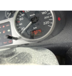 Attache ceinture arriere droit RENAULT CLIO 2