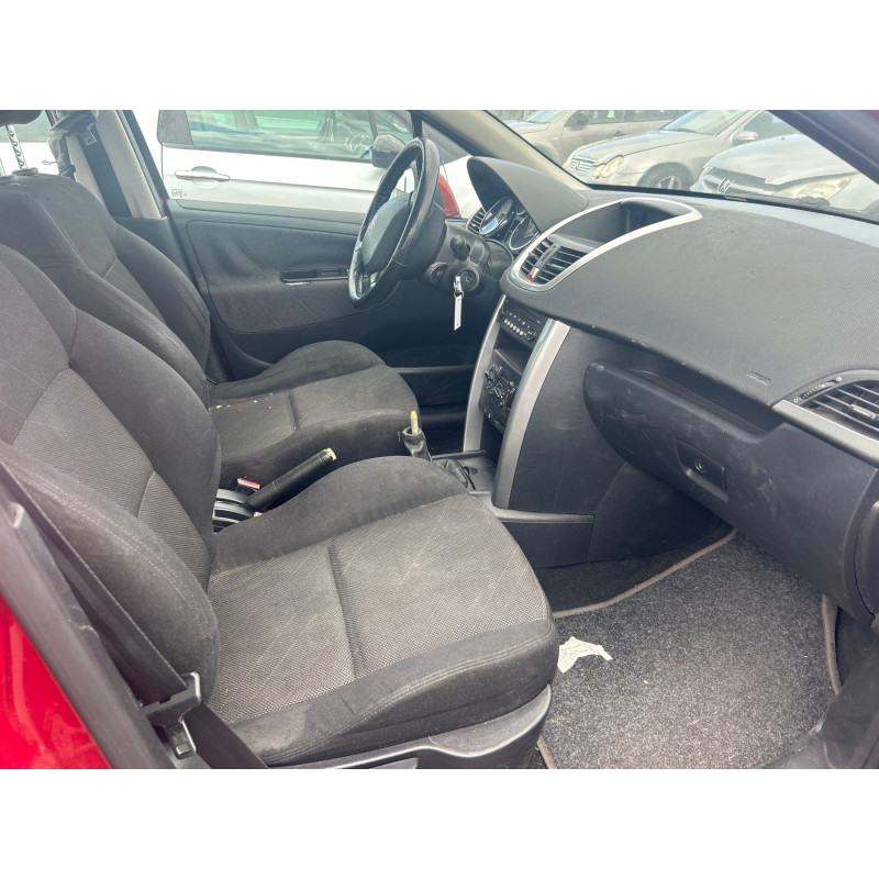 PEUGEOT 207 PHASE 1 1.4 VTT - 16V Photo n°10
