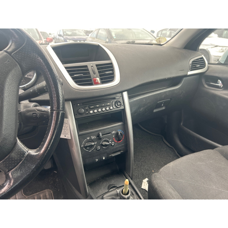 PEUGEOT 207 PHASE 1 1.4 VTT - 16V Photo n°14