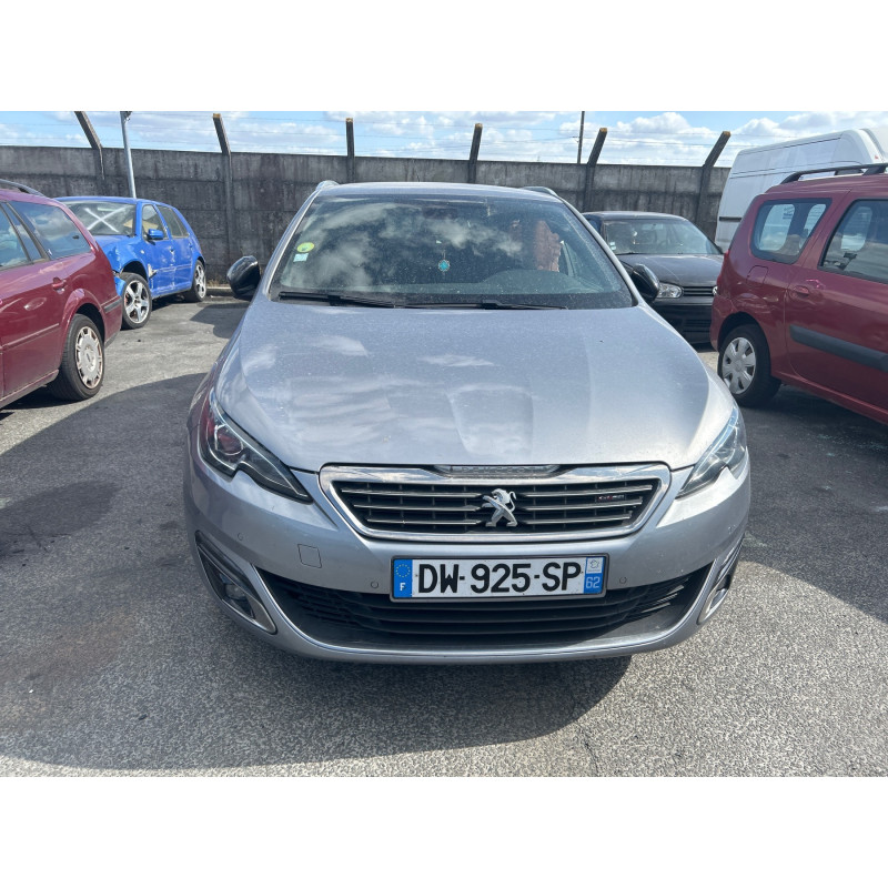 PEUGEOT 308 2 SW PHASE 1 BREAK 1.6 BLUE HDI - 8V TURBO Photo n°5