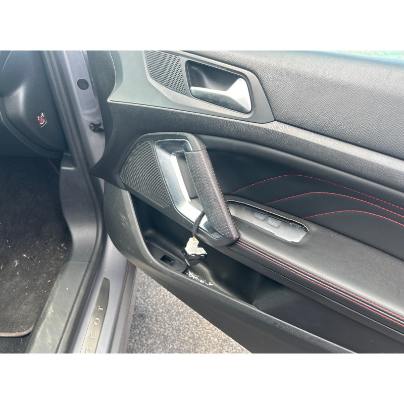 PEUGEOT 308 2 SW PHASE 1 BREAK 1.6 BLUE HDI - 8V TURBO Photo n°19