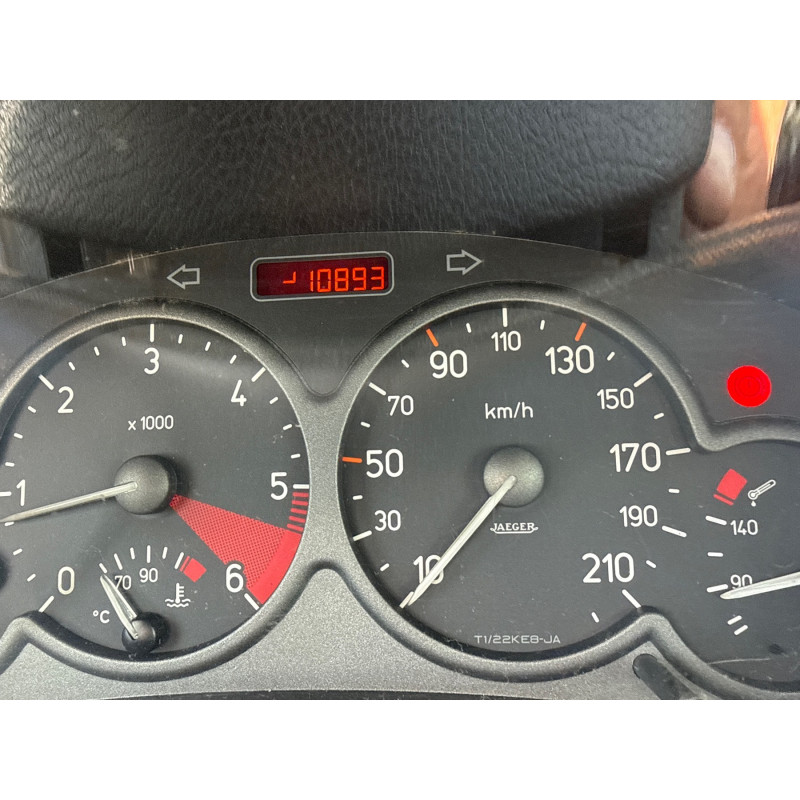 PEUGEOT 206 PHASE 2 2.0 HDI - 8V TURBO Photo n°8