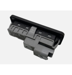 Bouton de coffre RENAULT CLIO 5