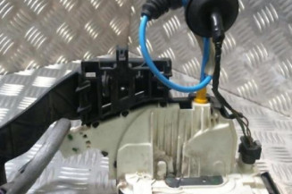 Serrure avant gauche MERCEDES CLASSE B 246
