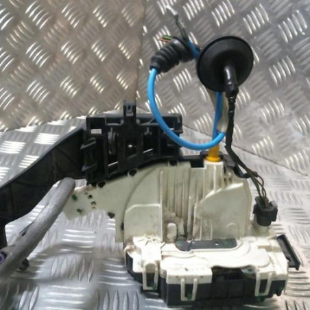 Serrure avant gauche MERCEDES CLASSE B 246