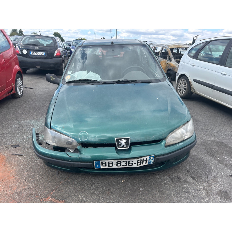 Bouton de warning PEUGEOT 106 Photo n°12