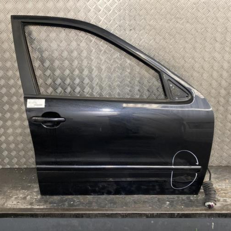 Porte avant droit SEAT LEON 1 Photo n°1