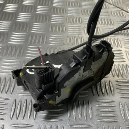 Serrure avant droit RENAULT CLIO 3