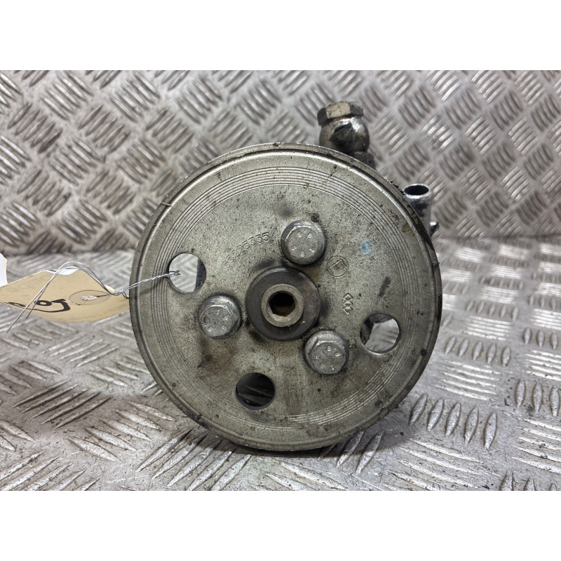 Pompe de direction ALFA ROMEO 159 Photo n°3
