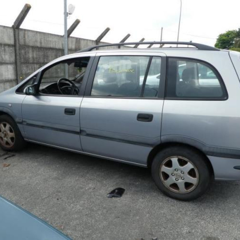 Ceinture avant droit OPEL ZAFIRA A Photo n°7