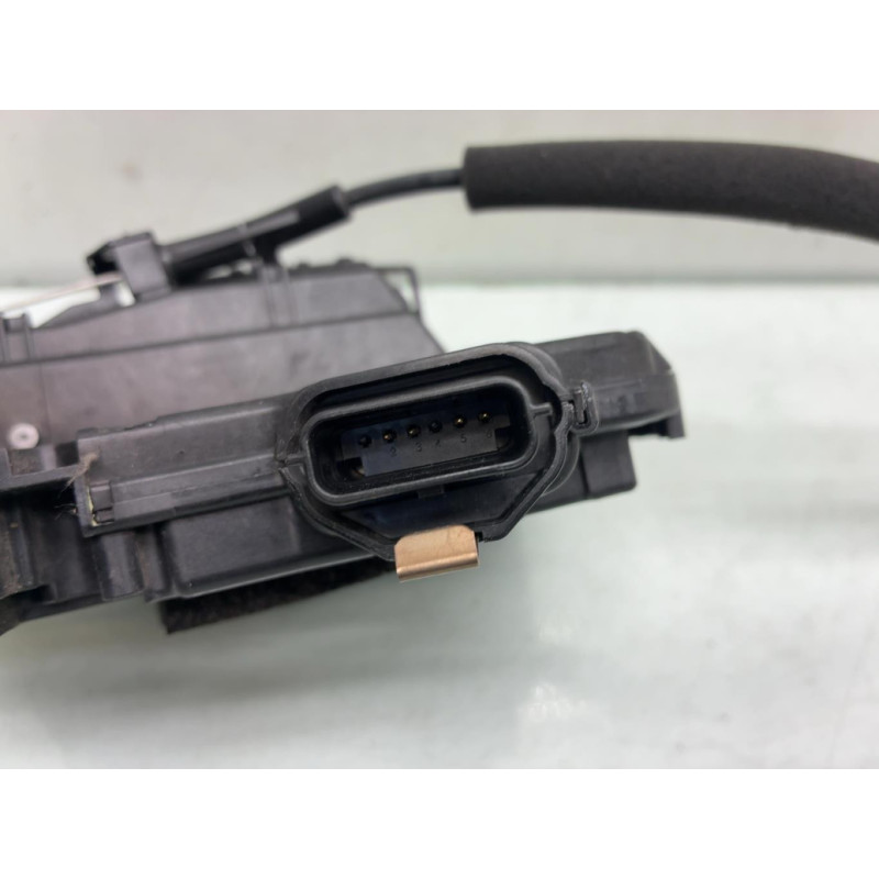 Serrure arriere droit RENAULT CLIO 5 Photo n°6