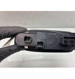 Interrupteur de leve vitre avant gauche PEUGEOT 208 1