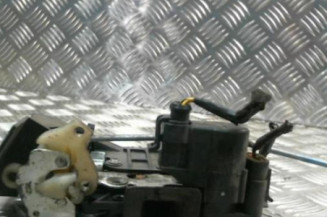 Serrure avant droit ALFA ROMEO 156